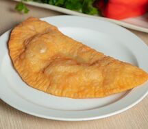 Чебурек с сыром