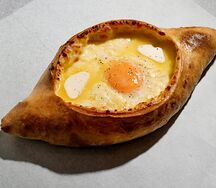Хачапури по-аджарски