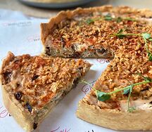 Пирог с капустой и грибами L