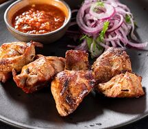 Шашлык из cвинoй шейки