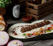 Шаурма с люля-кебабом из говядины