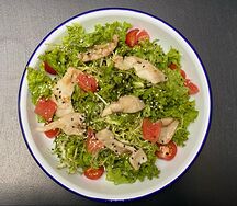 Салат с кальмаром и мятной заправкой