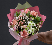 Букет цветов из роз и гвоздик Розовый джаз