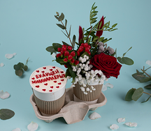 Подарочный набор букет Красная роза с ягодами и десерт