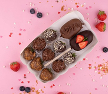 Набор Эскимо в шоколадной глазуре с клубникой в шоколаде