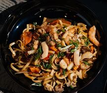 Удон с морепродуктами