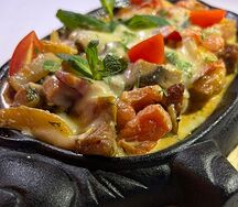 Фирменная сковородка со свининой