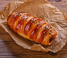 Печеная сосиска в тесте