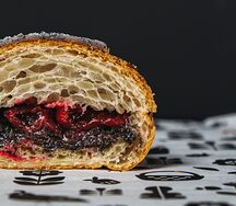 Круассан маковый