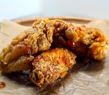 Крылья куриные в чесночном соусе