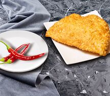 Чебурек с говядиной и перцем чили XL