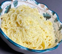 Макароны с сыром 
