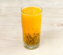 Натуральный лимонад Манго-маракуйя