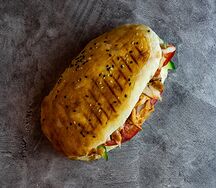 Донер в лепешке с курицей