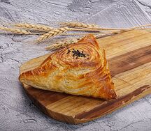 Самса слоёная с говядиной