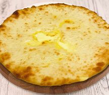 Осетинский пирог с картофелем и сыром