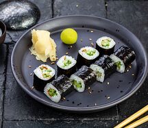 Маки Огурец