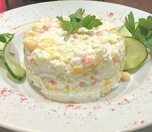 Салат с крабовыми палочками