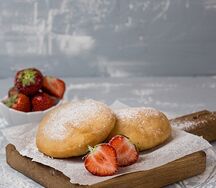 Пончини с клубничным джемом
