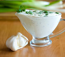 Белый чесночный