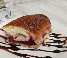 Штрудель вишня