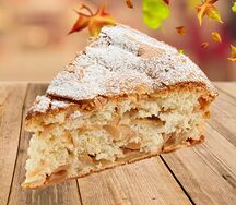 Кусок яблочного пирога