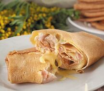 Блинчик с ветчиной и сыром