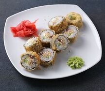 Горячий ролл с тунцом