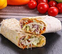 Шаурма в обычном лаваше с фалафелем