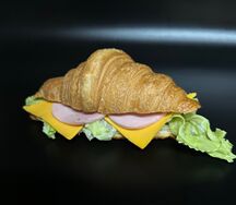 Круассан ветчина и сыр