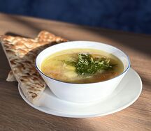 Куриный суп с лапшой