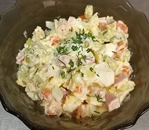 Оливье с колбаской