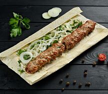 Кебаб из курицы в лаваше