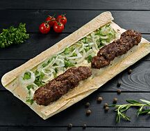 Кебаб из говядины в лаваше