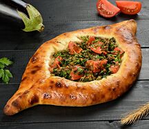 Хачапури по-аджарски с овощами