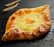 Хачапури по-аджарски