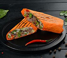 Шаурма Куриная в сырном лаваше острая