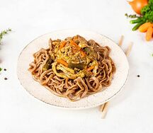 Свинина в соусе терияки с гречневой лапшой