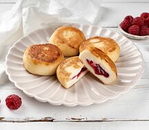 Комбо Сырники с малиновой начинкой