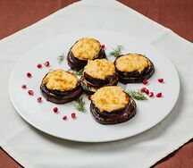 Баклажан, запечённый с сыром