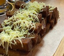 Гренки с сыром и чесноком