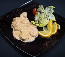 Тигровые креветки в сливочном соусе