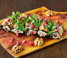 Баклажаны с грецким орехом