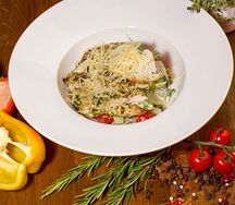 Салат Цезарь с курой