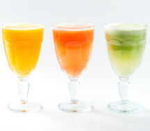 Свежевыжатый апельсиновый сок