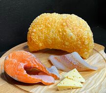 Чебурек с лососем, треской и сыром
