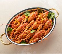 Раки в соусе Том Ям