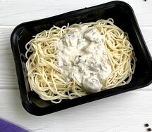 Паста с курицей и шпинатом 