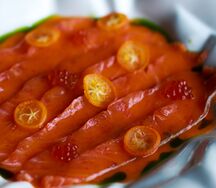Карпаччо Лосось с красной икрой