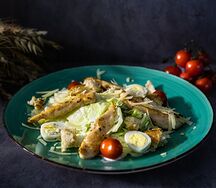 Цезарь с курицей